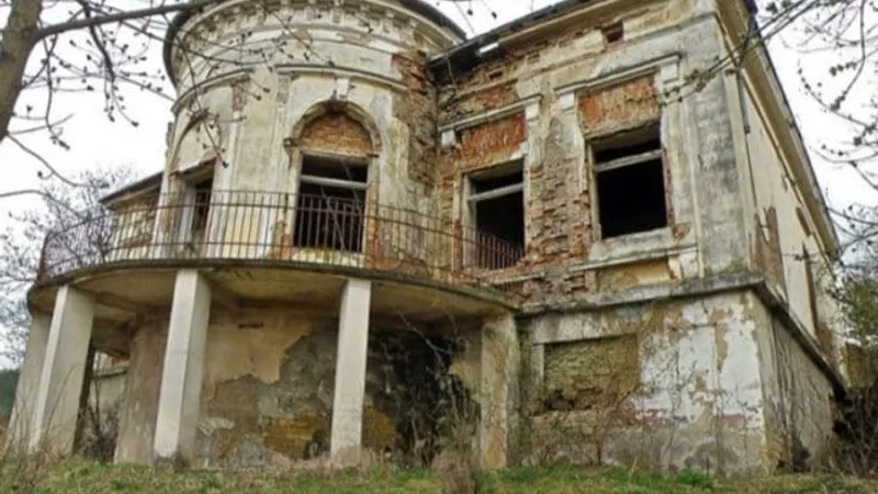 Casa Călăului, bântuită de stafii imobiliare (sursa: ziaruldeiasi.ro)