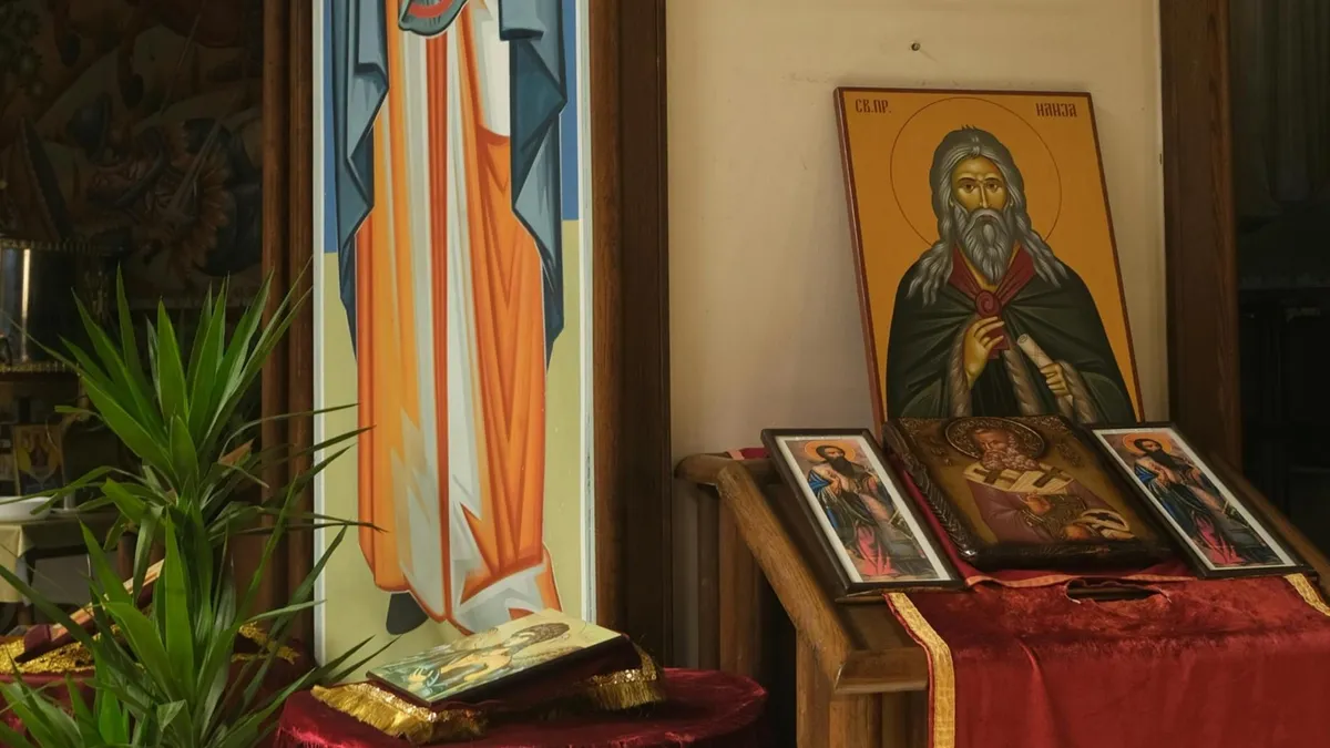 Preot ieșean refuză împărtășirea unor copii (sursa: Pexels/Muhammed Fatih Beki)