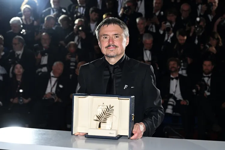 Cristian Mungiu, acuzat de hărțuire cu drone (sursa: Facebook/Festival de Cannes)