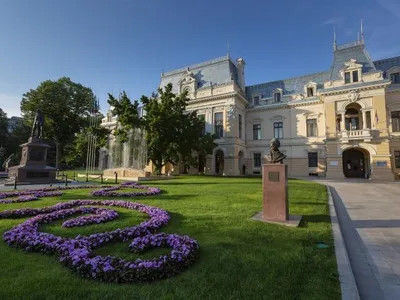 La țară, primăriile sufocă bugetul local (sursa: ziaruldeiasi.ro)