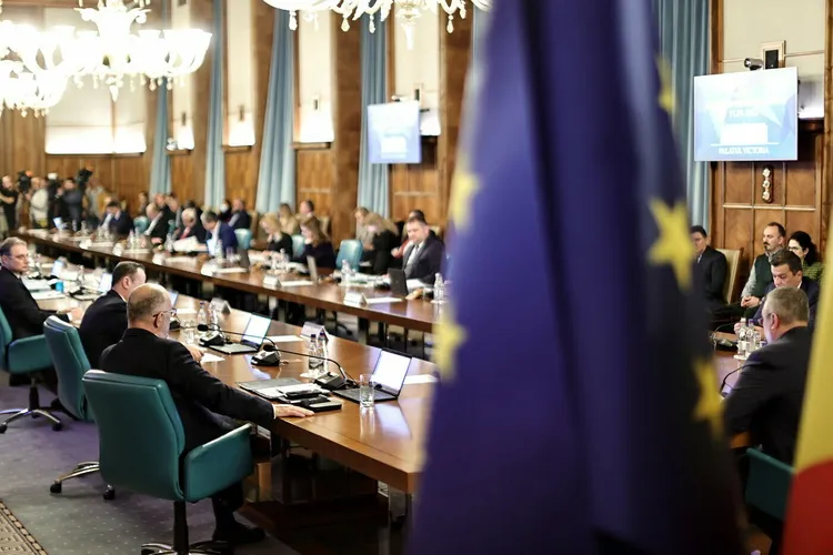 Numărul bugetarilor a crescut cu peste 10.000 Foto: Facebook Guvernul României