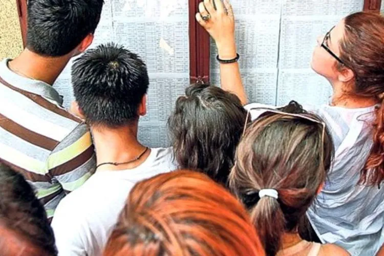 Liceele pot organiza concurs de admitere (sursa: ziaruldeiasi.ro)