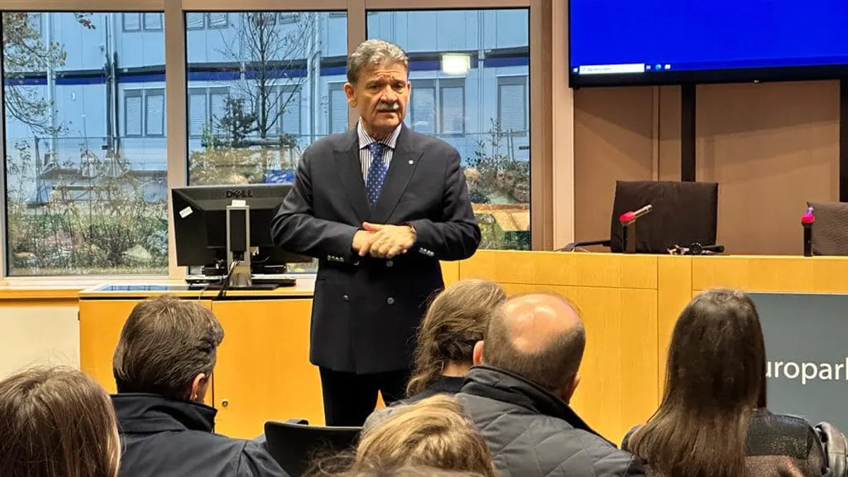 Mircea Hava critică intenția de a se renegocia PNRR Foto: Facebook