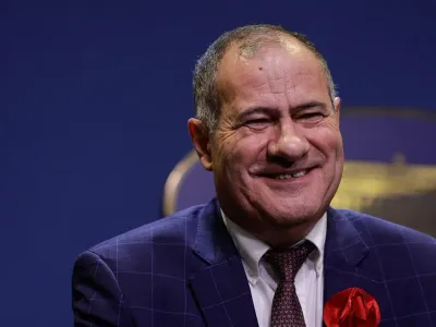 VIDEO Prisacariu și Marian discută, la podcastul „Cum e, de fapt?”, ascensiunea penalului Neacșu