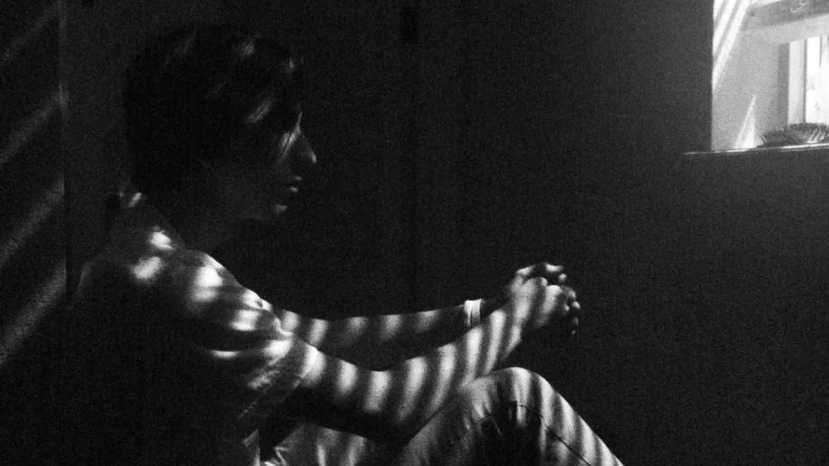 Sindromul Hikikomori, realitate și în România (sursa: Pexels/Aidan Roof)