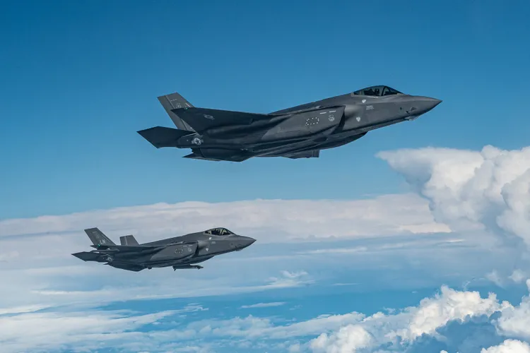 Încă un avion SUA doborât, revendică Iranul (sursa: Facebook/United States Air Force)