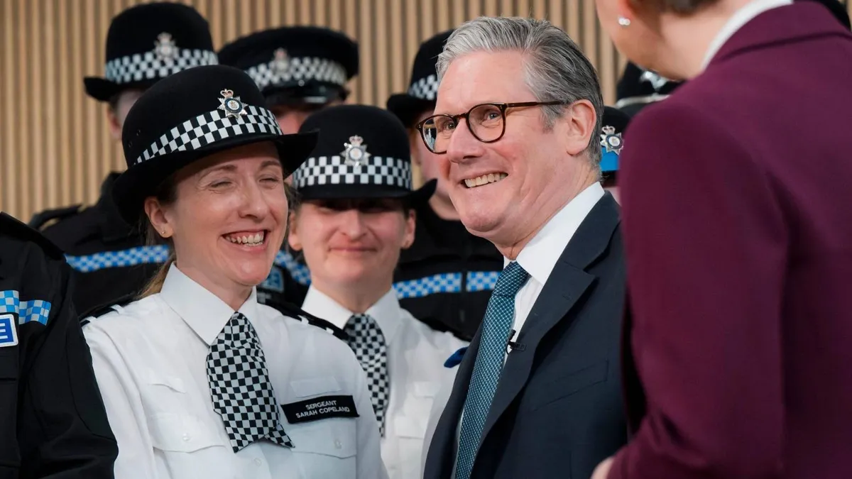 Femeile, definite biologic în Marea Britanie (sursa: Facebook/Keir Starmer)