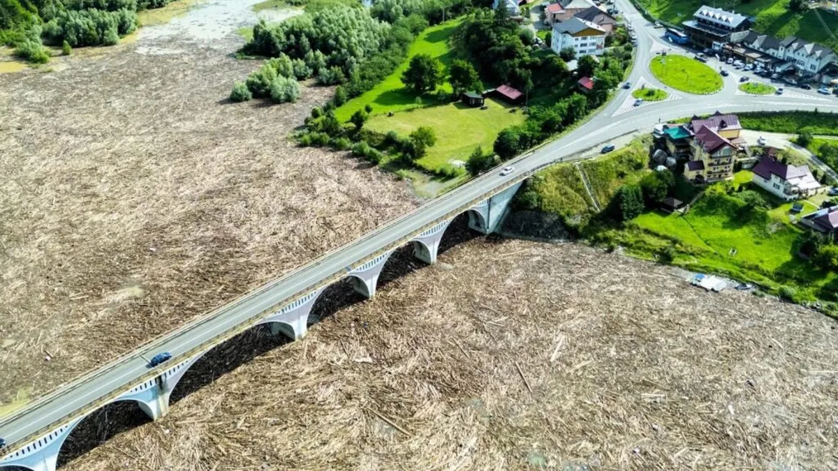 DN 17B blocat, trei reguli ignorate (sursa: ziaruldeiasi.ro)