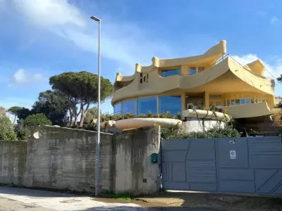 Părinții primarului Negoiță, proprietăți în Italia (sursa: Stefano Vergine)