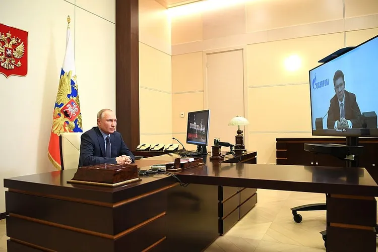 Gazprom, sec: Puneți plafon, oprim gazul (sursa: kremlin.ru)