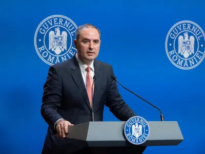 Nazare, între Bolojan și Grindeanu (sursa: Facebook/Alexandru Nazare)