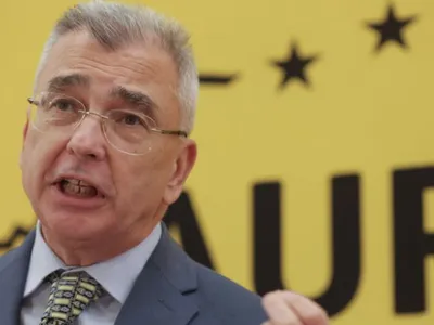 Auristul Petrișor Peiu, fost consilier al lui Adrian Năstase, crede că ar fi bun de premier. Dar Simion ar fi și mai bun, spune el