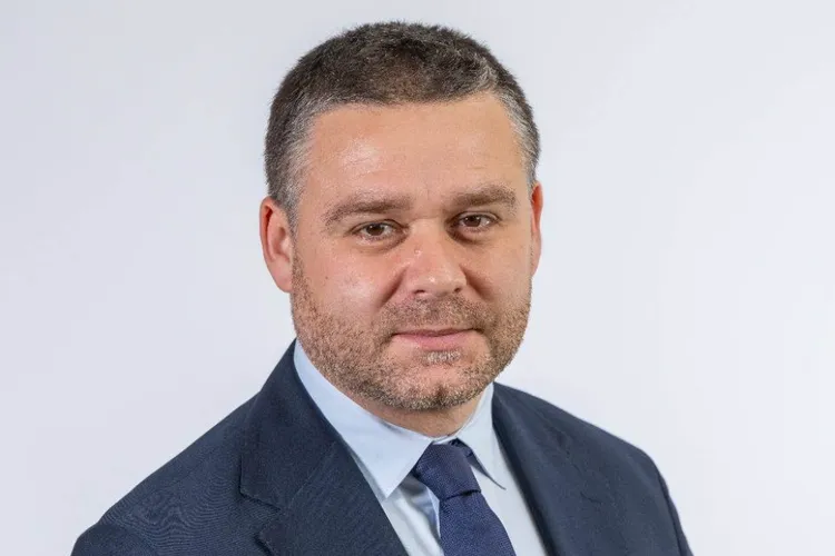 Ciprian Ciucu propune un parteneriat pe două mandate pentru a pune ordine în București (sursa: Facebook/Ciprian Ciucu)