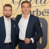 De la stickere pentru prieteni la comenzi pentru Dacia: afacerea românească care a trecut granițele