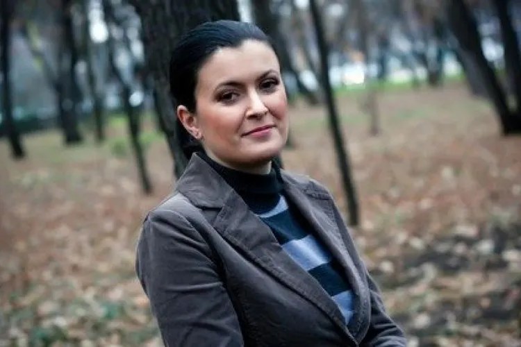Sorina Matei, directoarea AUR a televiziunii publice, masiv promovată de Sputnik. Plus mesaje vulgare despre „Mucușor”