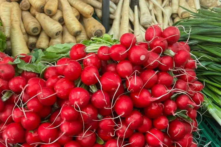 Cât costă trufandalele în piețe (sursa: ziaruldeiasi.ro)