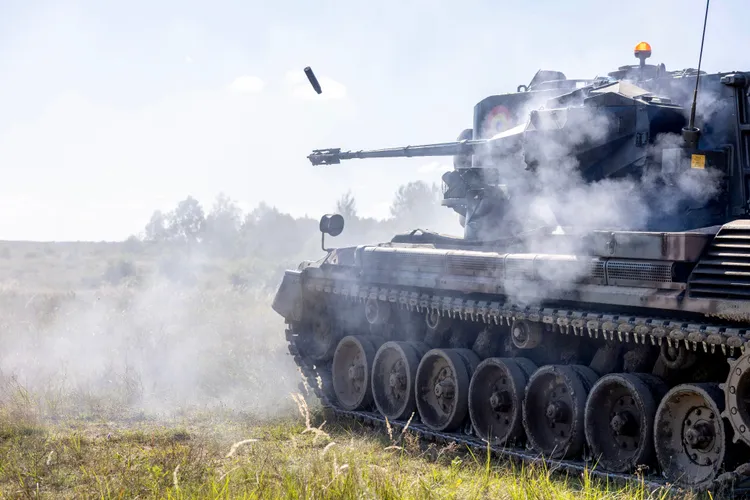 România nu mai poate produce muniție și explozibili (sursa: Facebook/MApN)