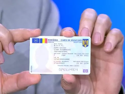 Noua carte electronică de identitate poate fi folosită și la semnarea digitală a unor documente (sursa: ziaruldeiasi.ro)
