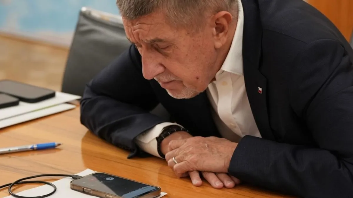 Rețelele sociale, Cehia dezbate interzicerea accesului copiilor (sursa: Facebook/Andrej Babiš)