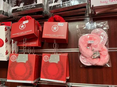 Sex-shop-urile oferă promoții pentru Valentine’s Day (sursa: ziaruldeiasi.ro)