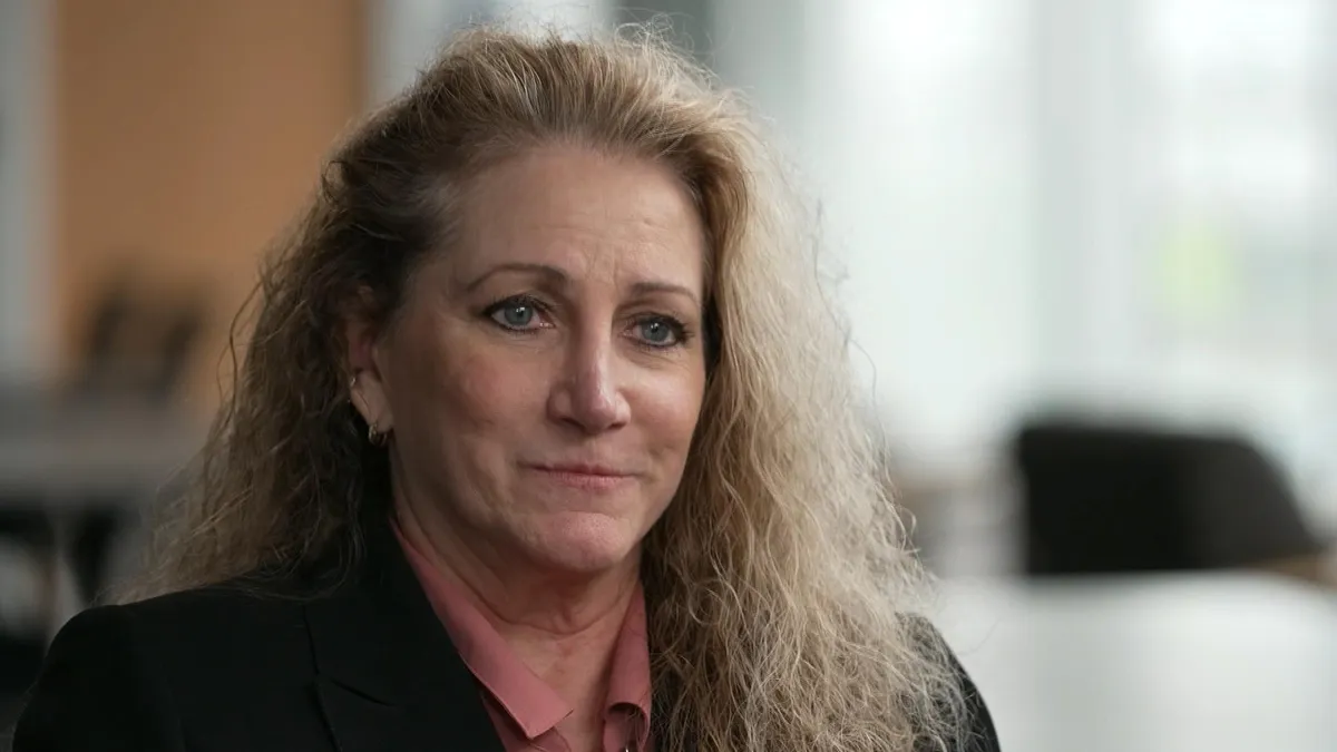 Femeie heterosexuală, discriminată în favoarea gay (sursa: Paramount Plus)