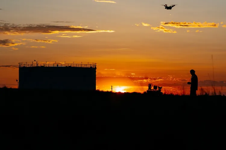 Chevron analizează preluarea unor active Lukoil (sursa: Facebook/Chevron)