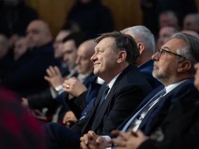 Val de ironii la adresa lui Crin Antonescu, după ce acesta a criticat presa: “Ofticos mai ești“ Foto: Facebook