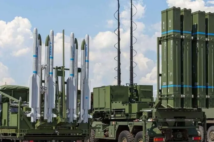 Sisteme de apărare antiaeriană IRIS-T pentru Ucraina (sursa: slovoidilo.ua)