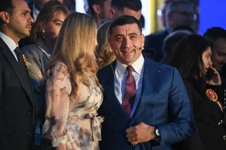 Fanii lui Simion nu recunosc înfrângerea (sursa: Inquam Photos/Codrin Unici)