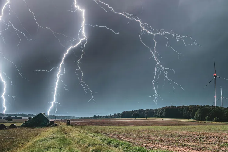 Schimbări climatice, prognoze meteo dificile (sursa: Pexels/Marcus L.)