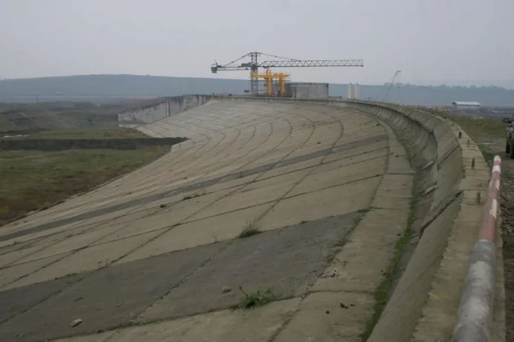 Un proiect început în comunism revine la viață: barajul Pașcani, contract de 93,3 milioane de lei semnat de Hidroelectrica