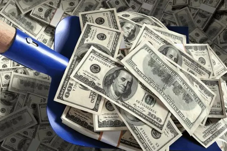 Procurorii vor spor nou: diurnă acasă (sursa: ziaruldeiasi.ro)