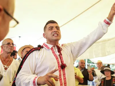 Simion anunță că a strâns semnăturile pentru suspendarea lui Nicușor Dan care „nu e fire sociabilă” Foto: Inquam/Octav Ganea