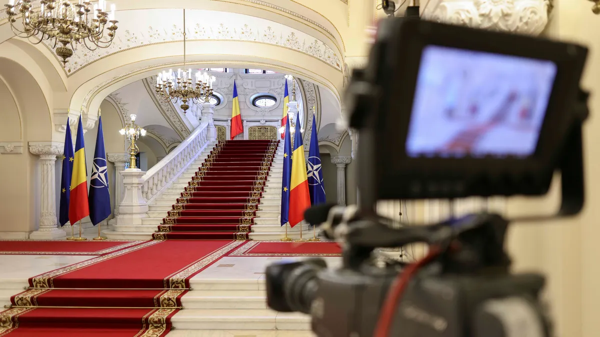 Dezbatere electorală, Simion și Ponta, absenți (sursa: Inquam Photos/Octav Ganea)