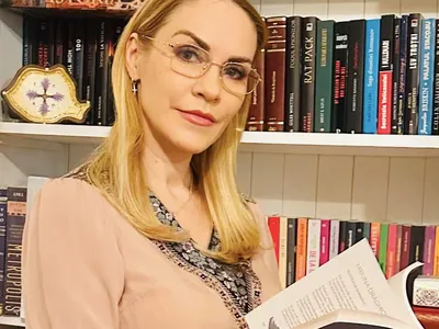 Firea, lăudată literar pe bani publici (sursa: Facebook/Gabriela Firea)