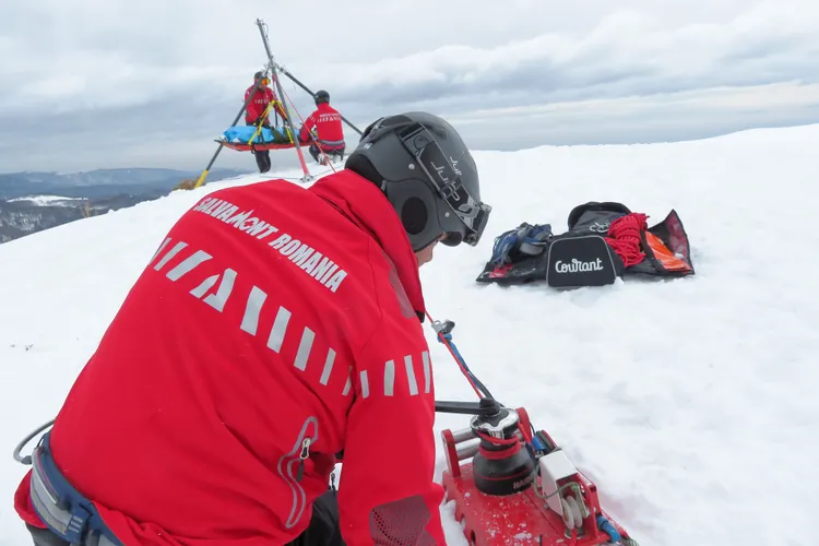 Salvamont, 130 de persoane salvate în 24 de ore (sursa: Facebook/Salvamont Romania-Dispeceratul National Salvamont)