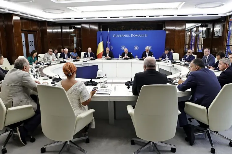 Primarii, noi pretexte ca să evite concedierile Foto: Gov.ro