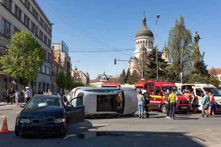 Plafonarea polițelor RCA, o măsură electorală (sursa: Inquam Photos/Simion Sebastian Tătaru)