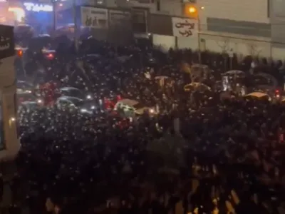 Internetul a fost blocat în Iran, unde protestele au cuprins toată țara (sursa: BBC)