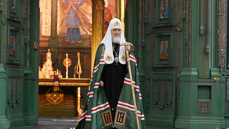 Val de atacuri împotriva patriarhului Kiril Foto: Orthodox Times