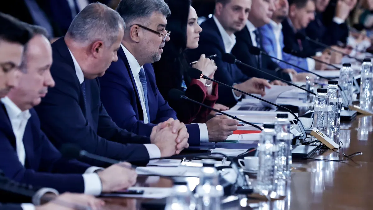 Peste 6.000 de bugetari în plus, în ianuarie, în timp ce coaliția majoritară promitea reducerea cheltuielilor Foto: Facebook Guvernul României