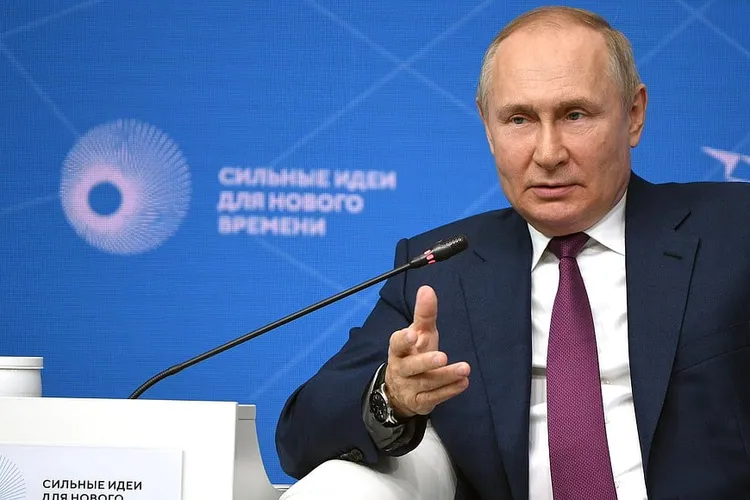 Putin fumează ceva puternic: Occidentul, panicat (sursa: kremlin.ru)