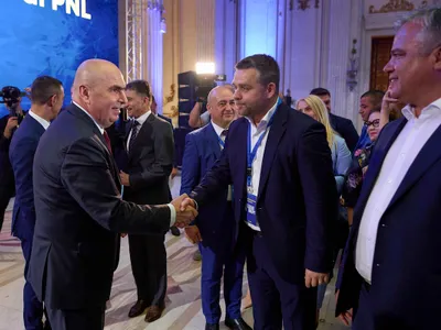 Ciucu îl acuză pe Grindeanu că și-a pus păpușile Muppets să-l atace pe Bolojan Foto: Inquam/Codrin Unici