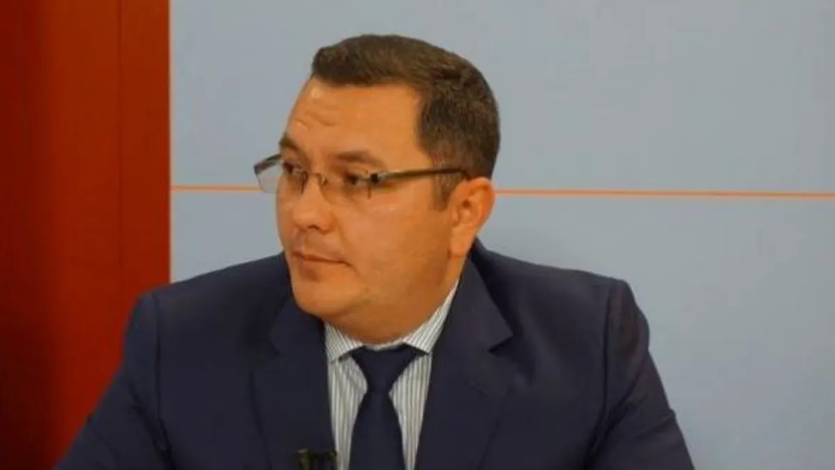 Director de maternitate, cu BMW de peste 100.000 de euro, nedeclarat, la serviciu (sursa: ziaruldeiasi.ro)