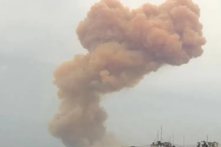 Rușii au bombardat un rezervor de acid azotic la uzina chimică din Sievierodonetsk