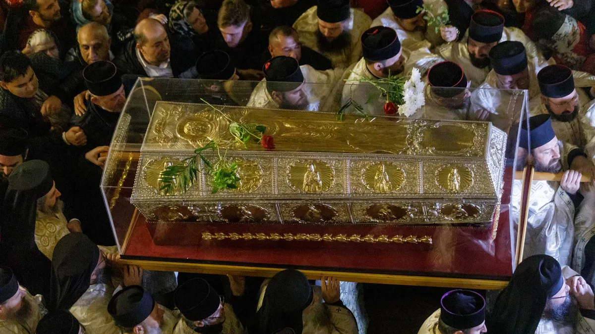 Sfânta Parascheva, pelerinaj record la Iași (sursa: Facebook/Agenția de știri Basilica)