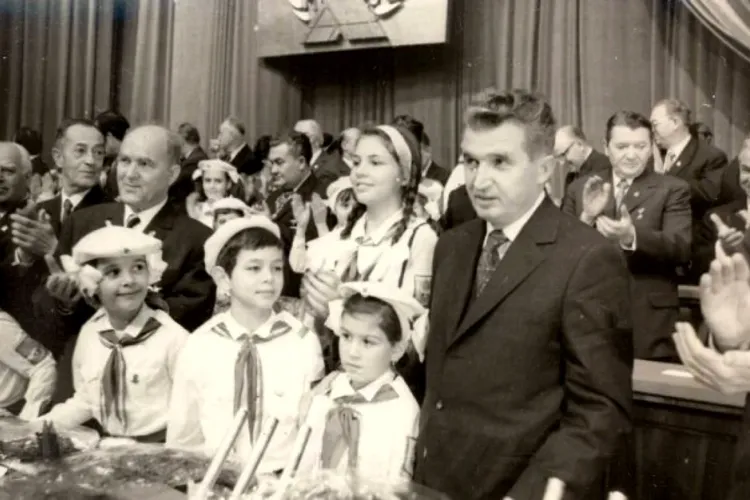 Un milion de „decreței” din regimul Ceaușescu vor ieși la pensie în următorii ani Foto: Historia