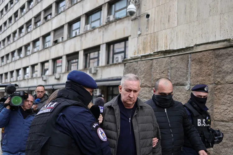 Șeful ARR, Cristian Anton, reținut de DNA (sursa: Inquam Photos/Octav Ganea)