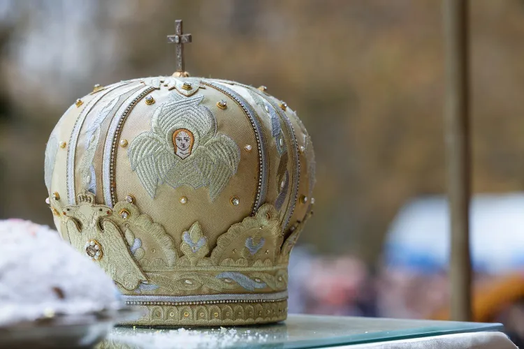 Mihail și Gavril, cea mai mare petrecere onomastică (sursa: basilica.ro)