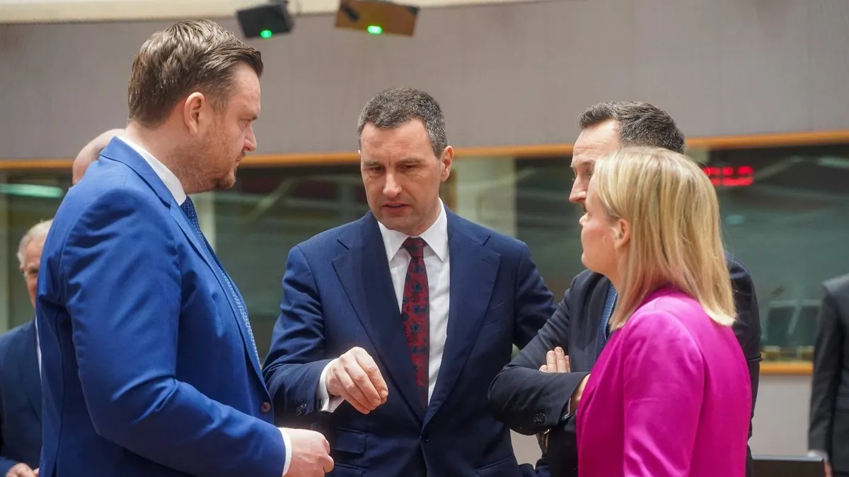 România își plătește greu datoriile vechi (sursa: Facebook/Ministerul Finanțelor)